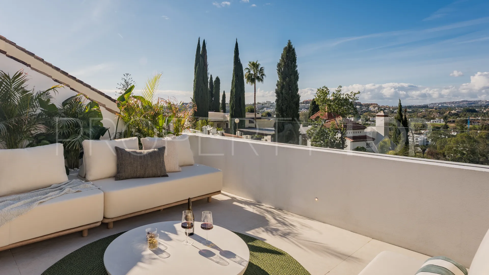 Nueva Andalucia 3 bedrooms town house for sale