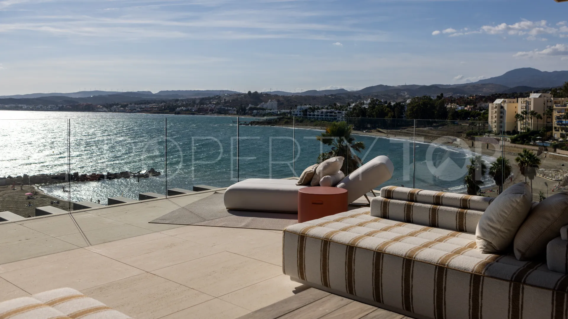 3 bedrooms apartment in Estepona Town for sale