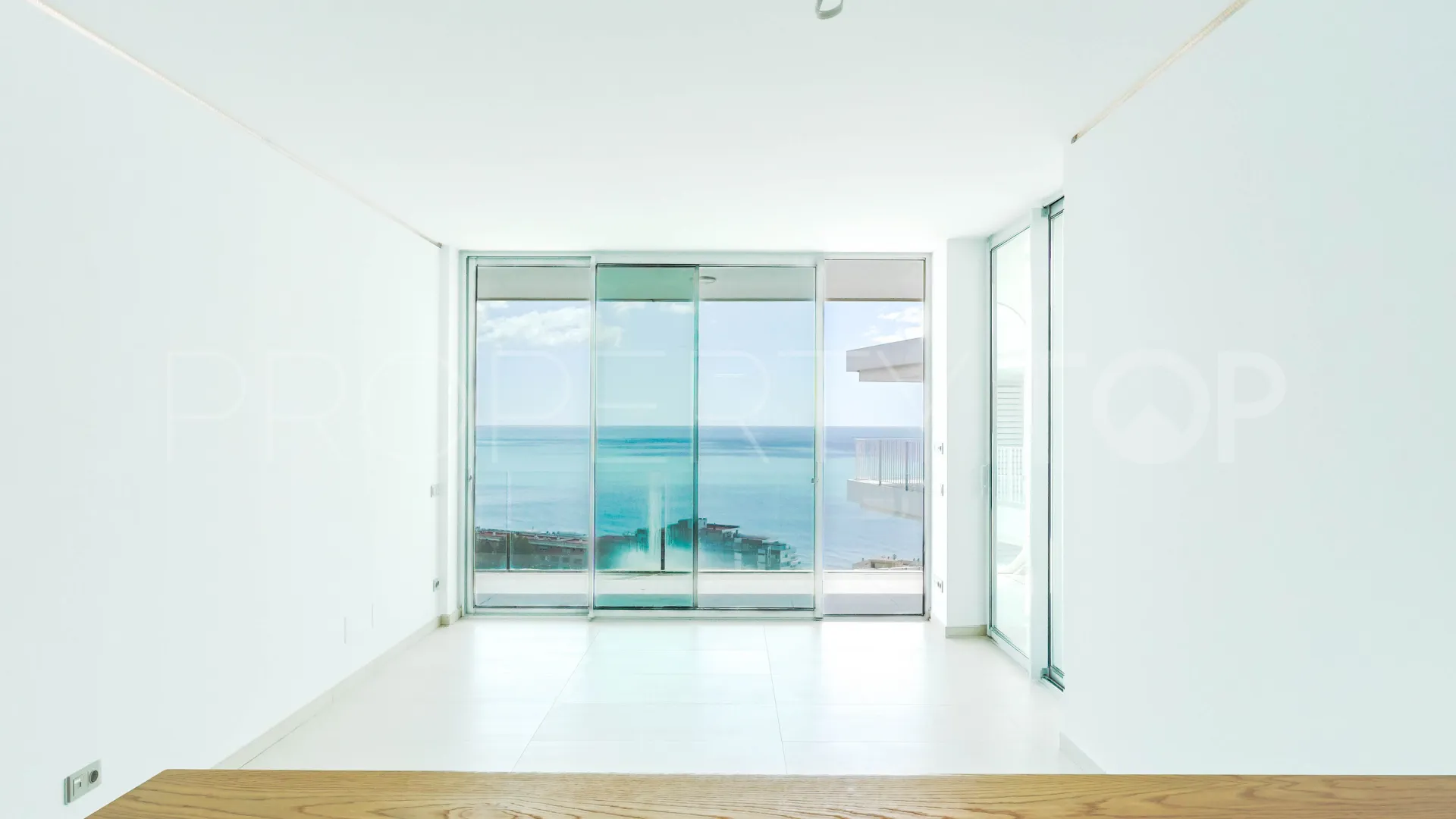 Duplex penthouse for sale in Fuengirola