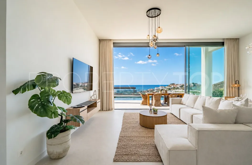 Comprar villa con 3 dormitorios en Benahavis