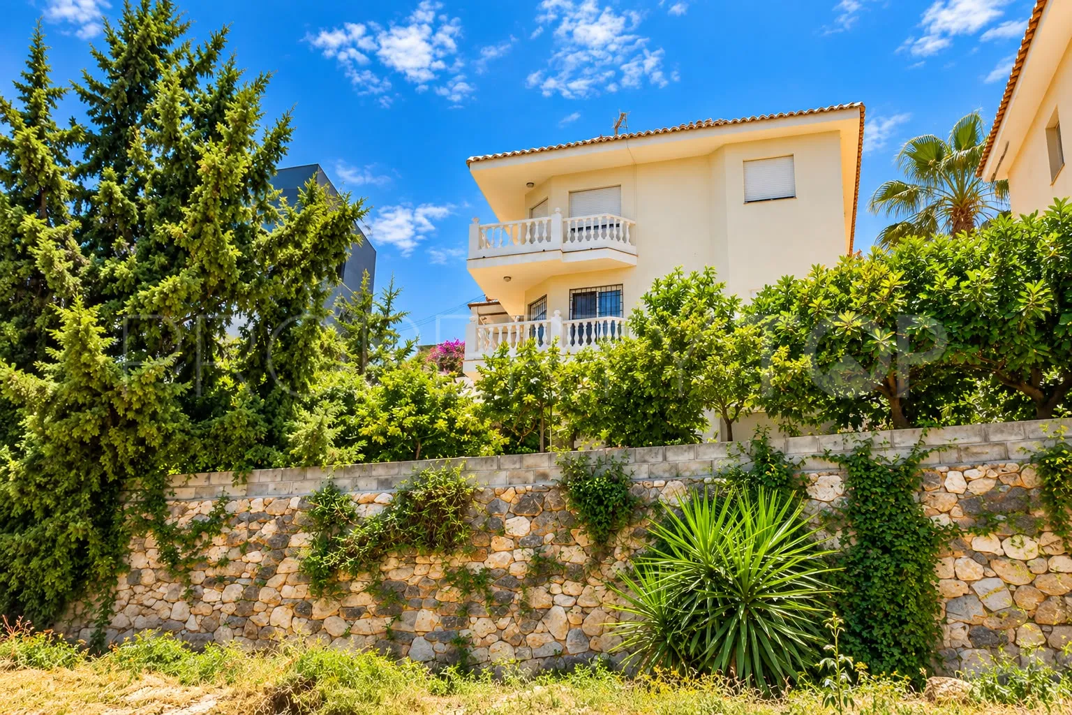 Villa de 9 dormitorios en venta en Mijas Costa