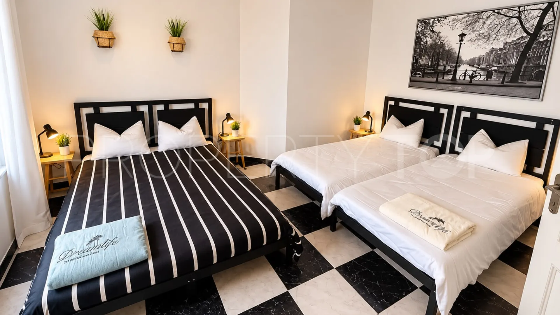 Villa de 9 dormitorios en venta en Mijas Costa