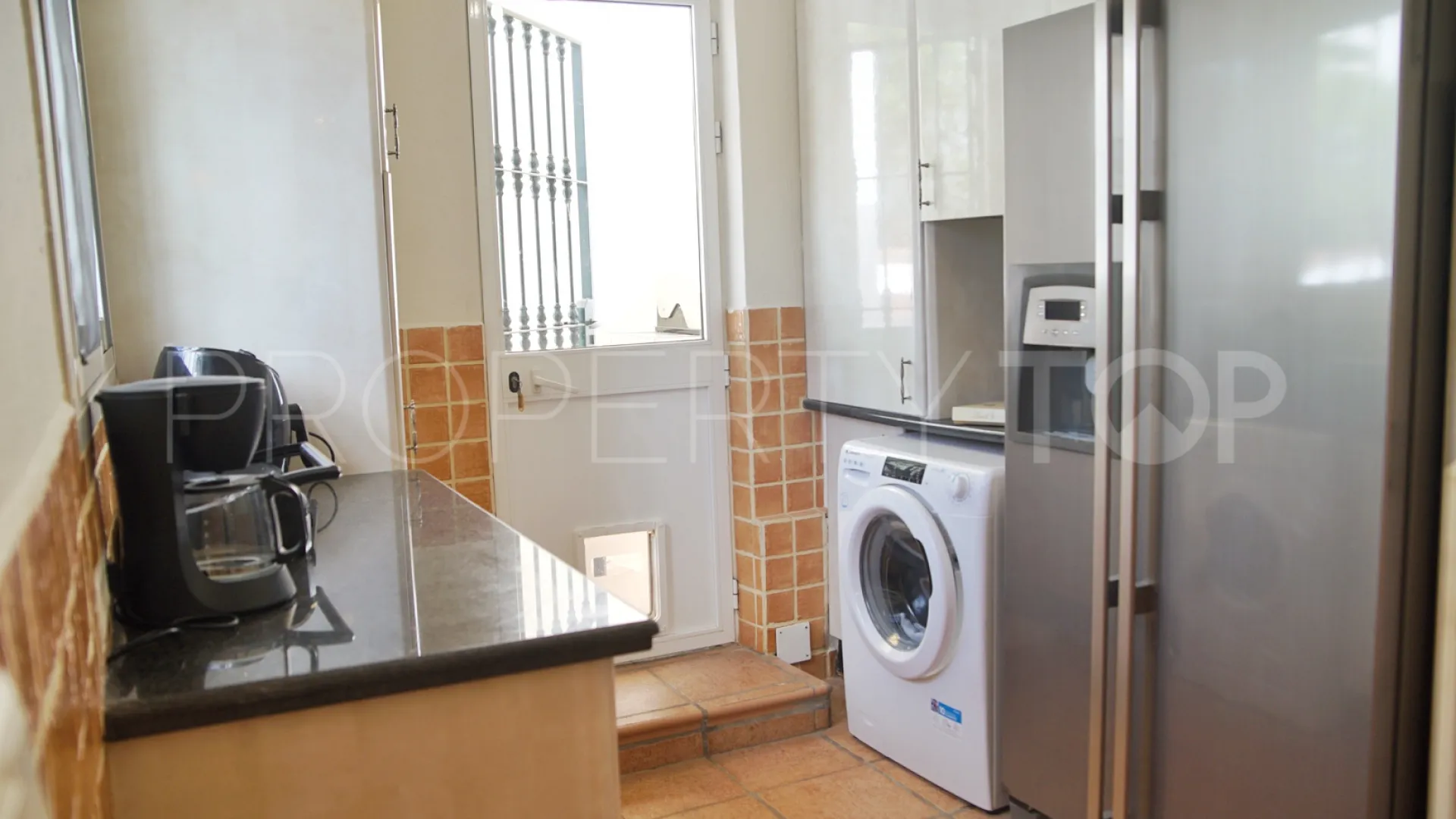 Villa for sale in El Chaparral with 4 bedrooms