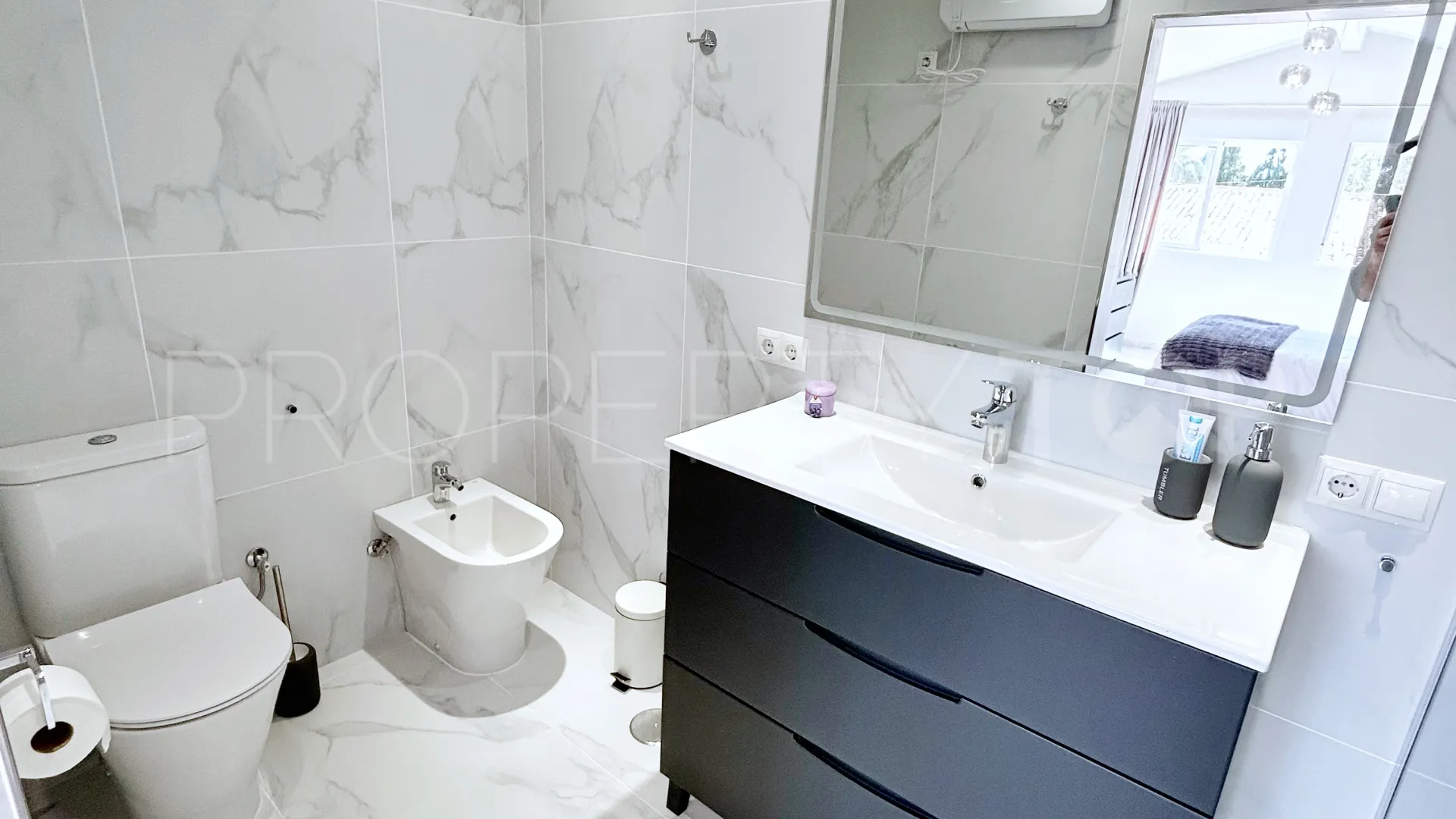 Villa for sale in El Chaparral with 4 bedrooms