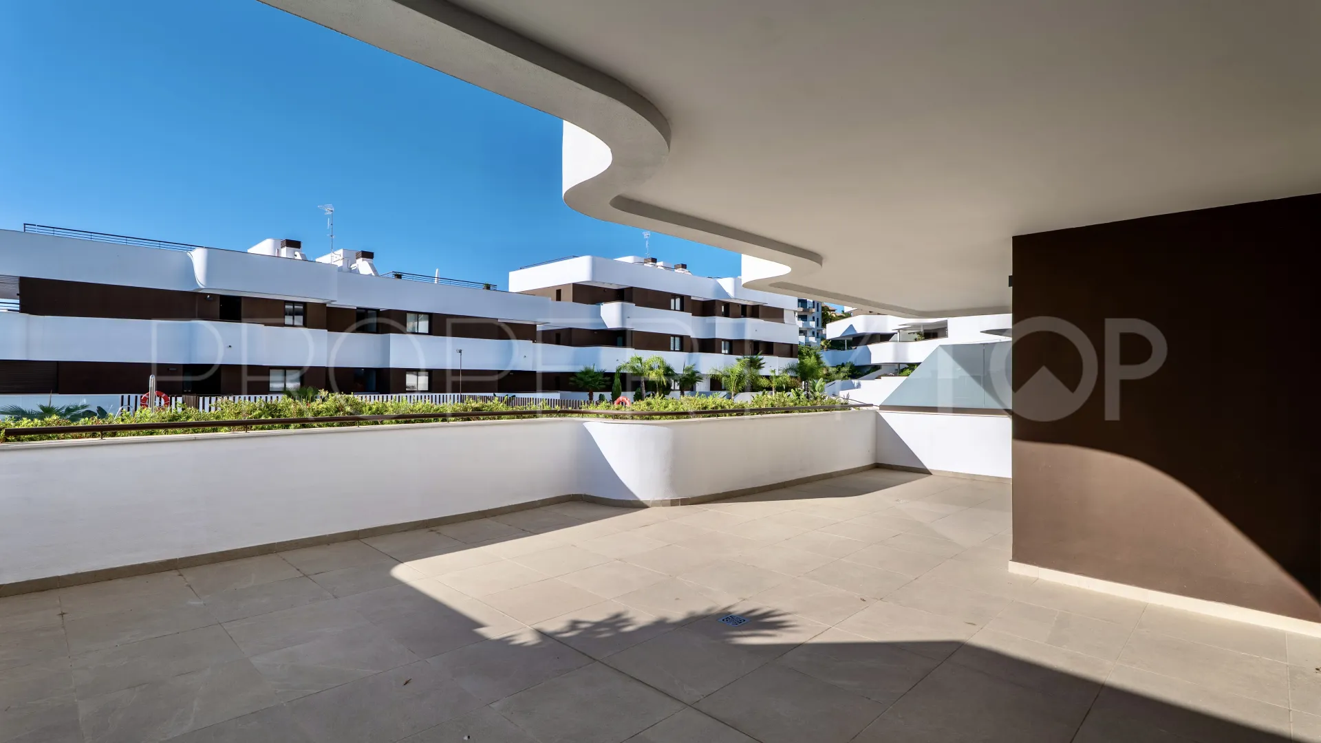 For sale Estepona 2 bedrooms apartment