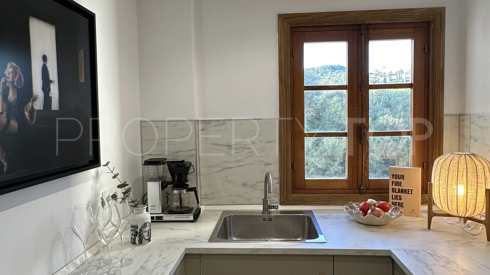 Apartamento de 1 dormitorio a la venta en Puerto La Duquesa