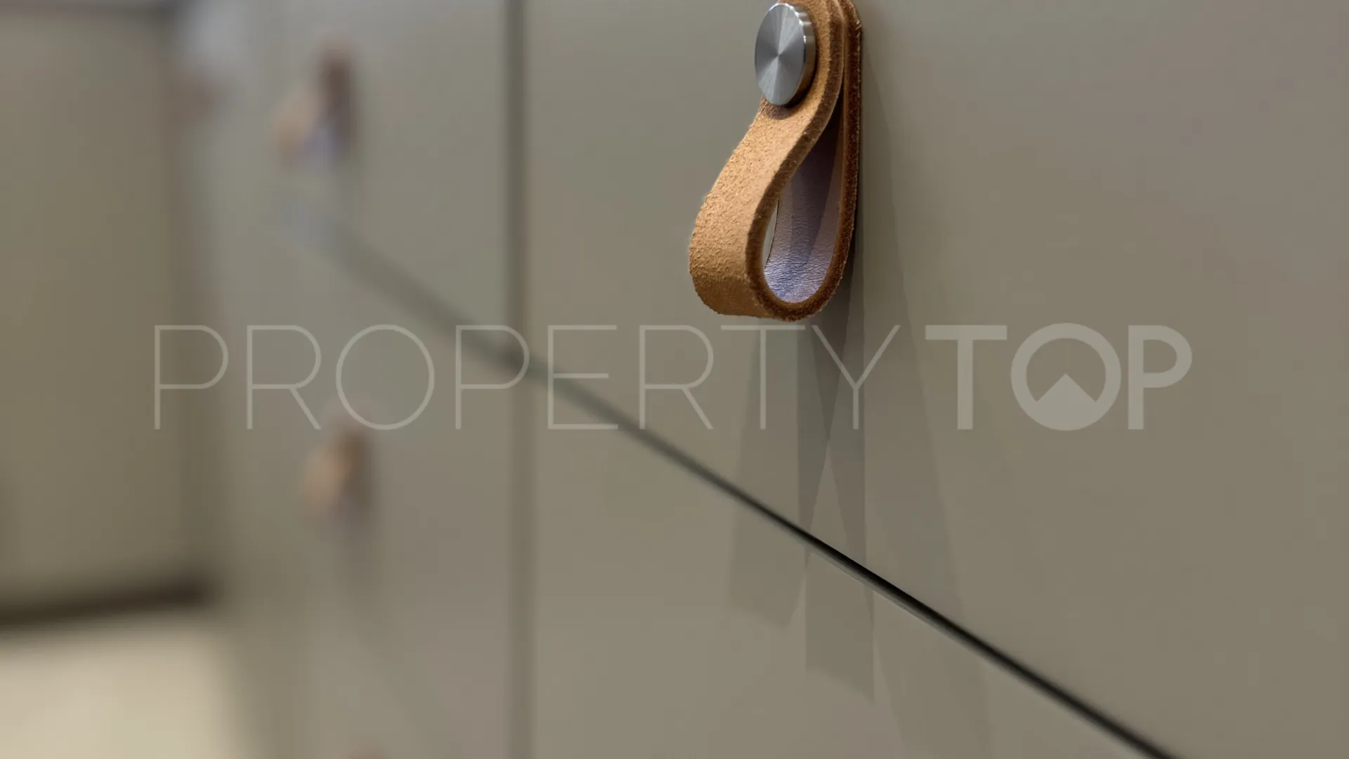 Apartamento de 1 dormitorio a la venta en Puerto La Duquesa