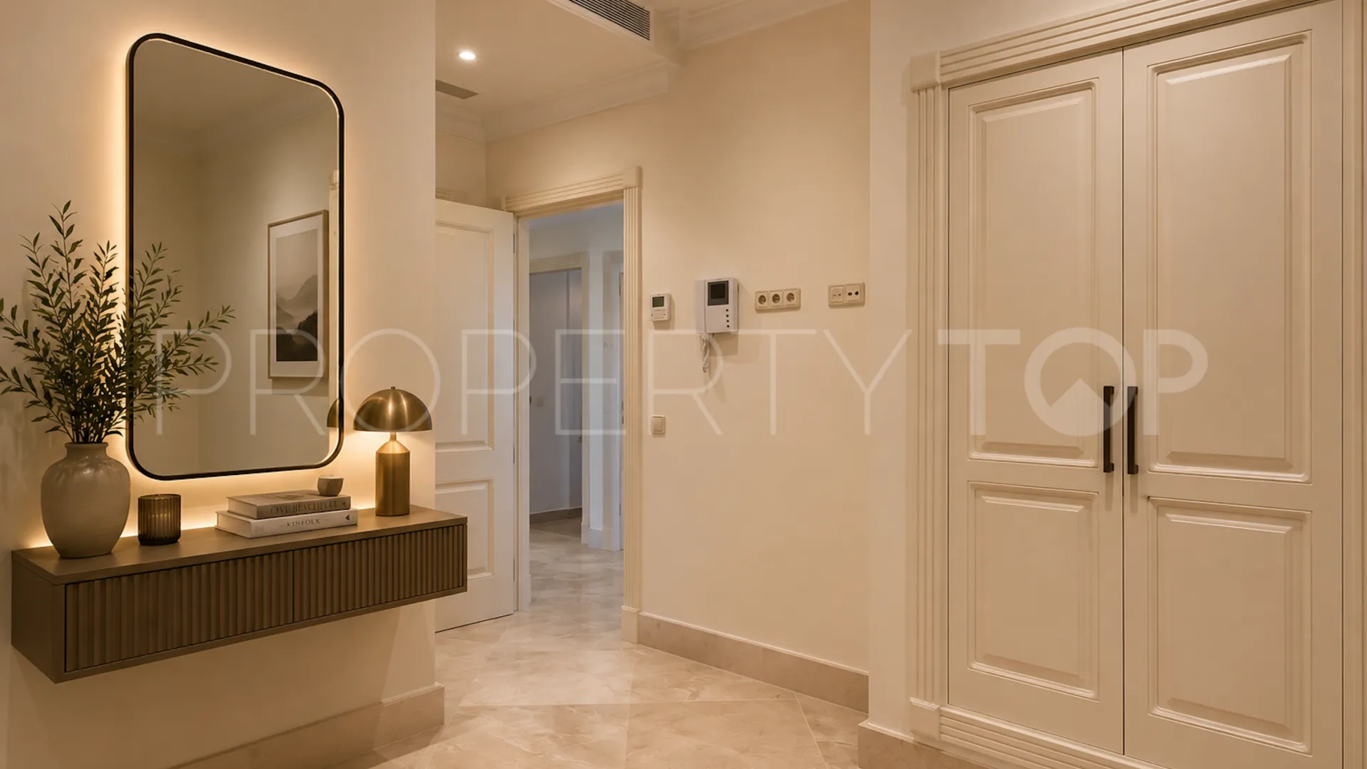 For sale villa in Los Arqueros with 6 bedrooms
