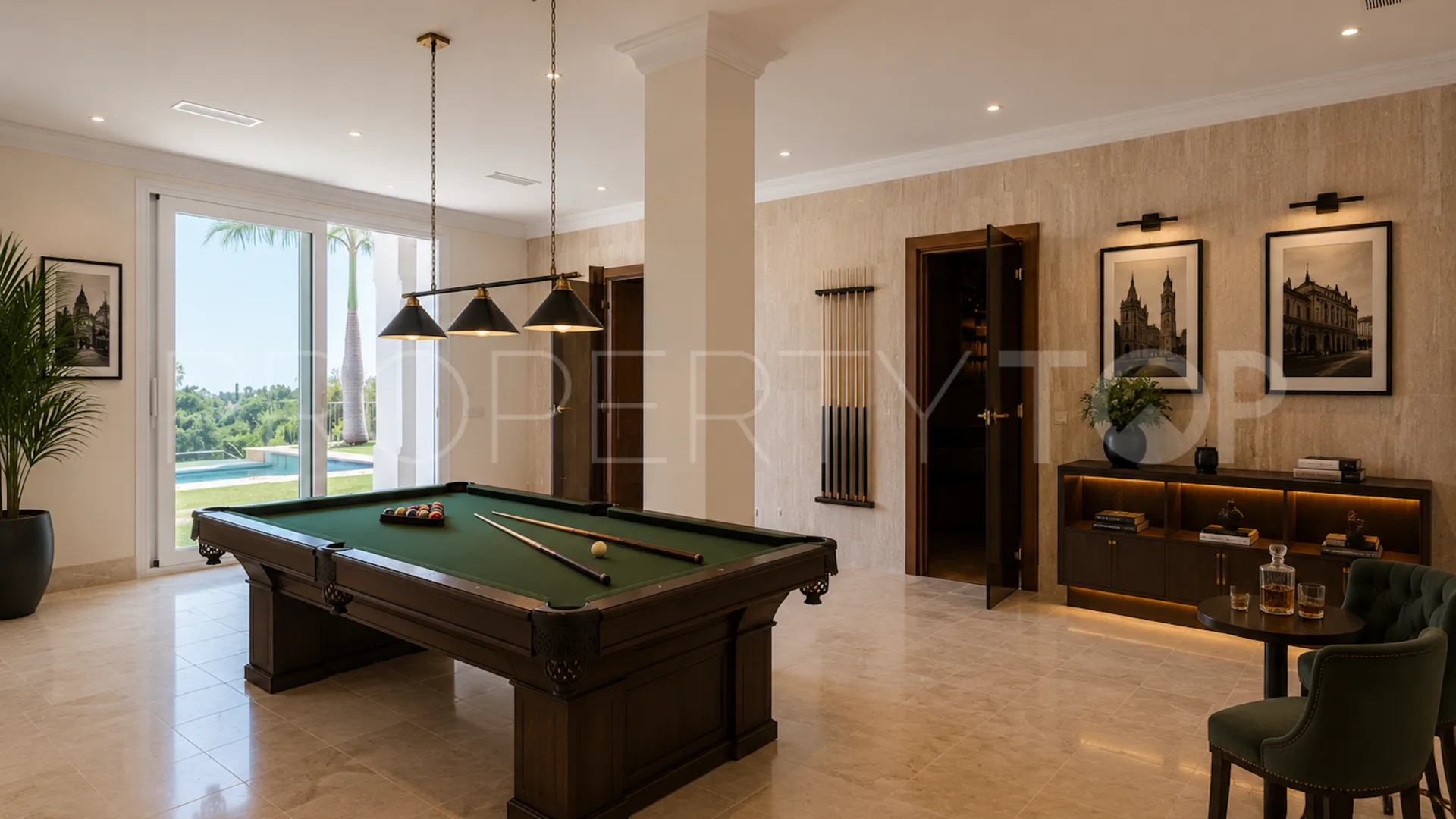 For sale villa in Los Arqueros with 6 bedrooms