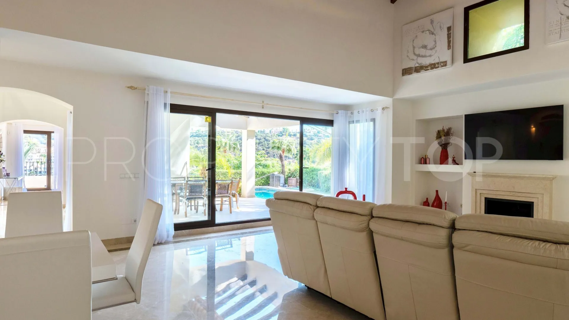 For sale 4 bedrooms villa in Los Arqueros