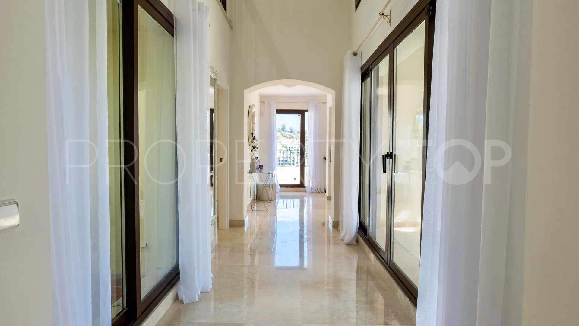 For sale 4 bedrooms villa in Los Arqueros