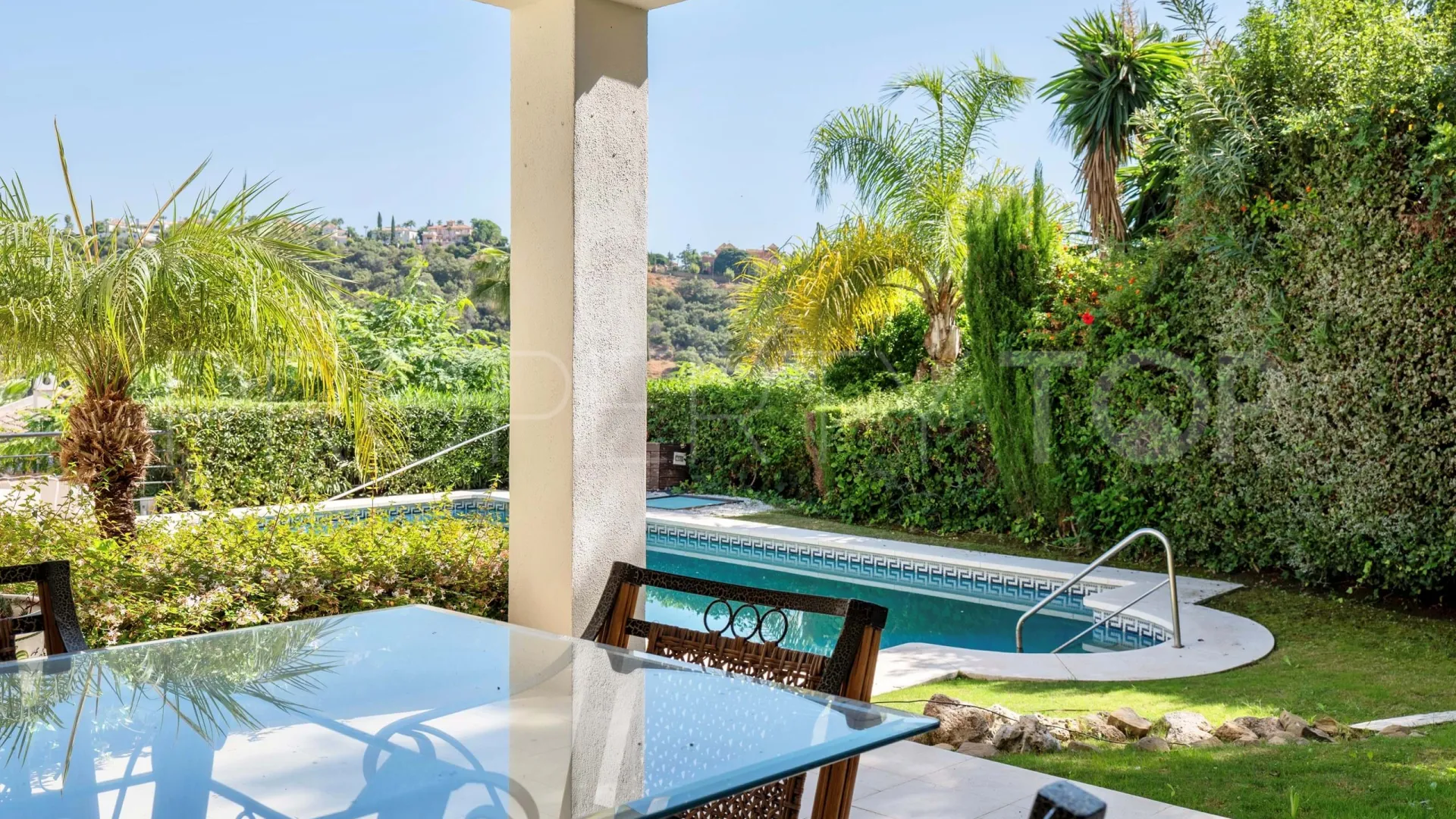 For sale 4 bedrooms villa in Los Arqueros