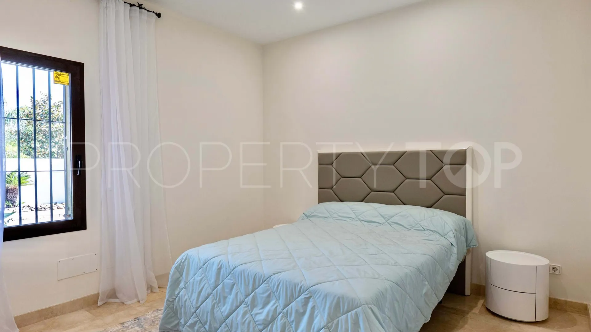 For sale 4 bedrooms villa in Los Arqueros