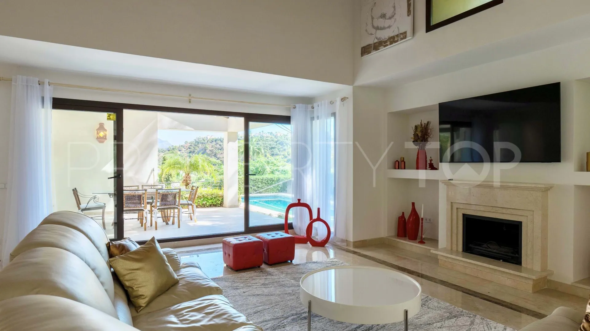 For sale 4 bedrooms villa in Los Arqueros