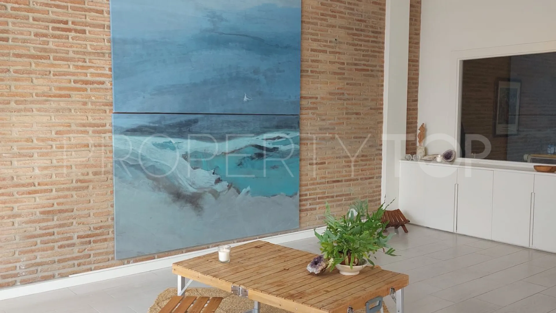 Local comercial en venta en Guadalmina Baja con 2 dormitorios