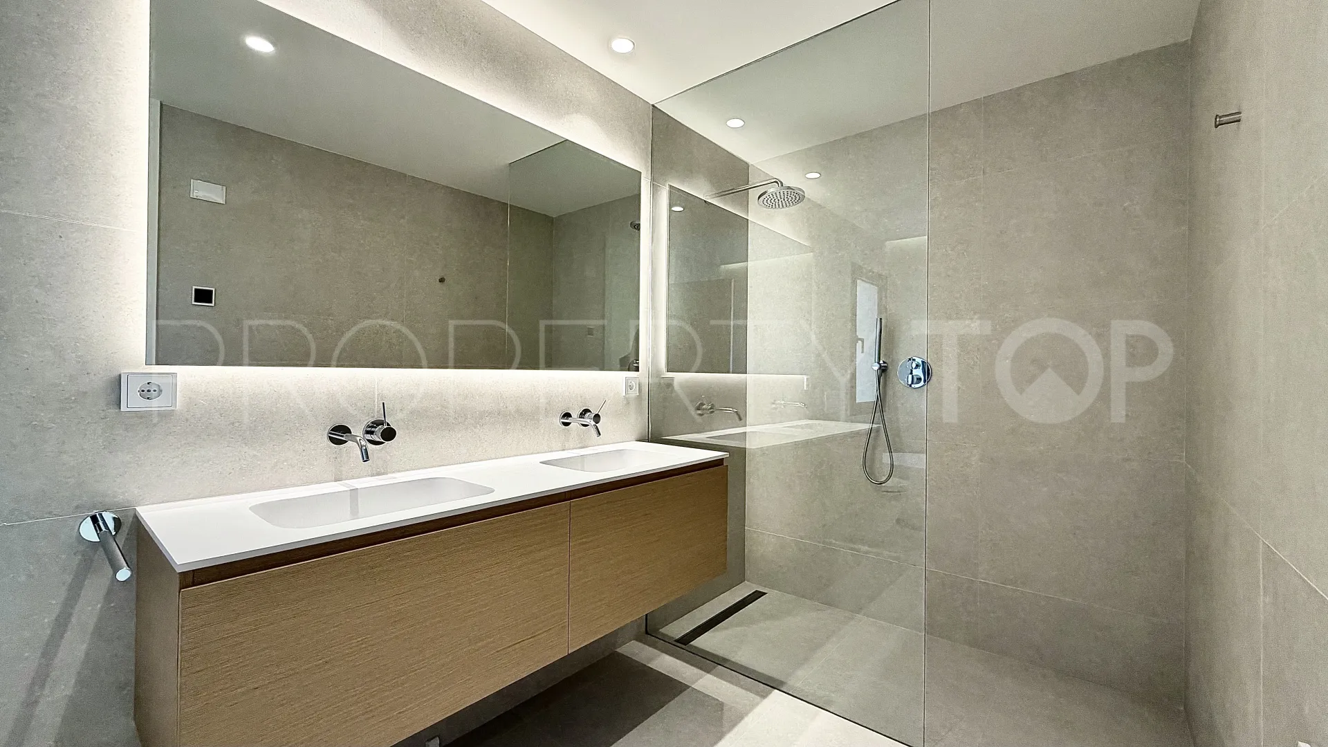Apartamento en venta en La Quinta