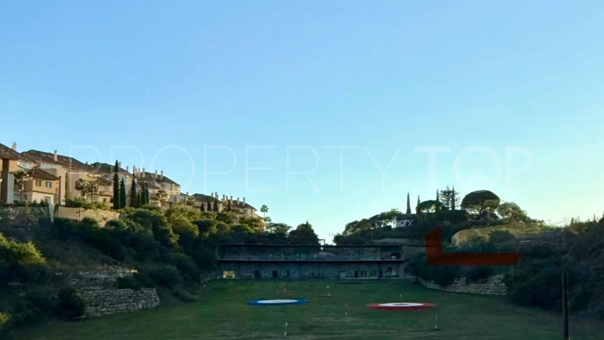 Plot for sale in Elviria