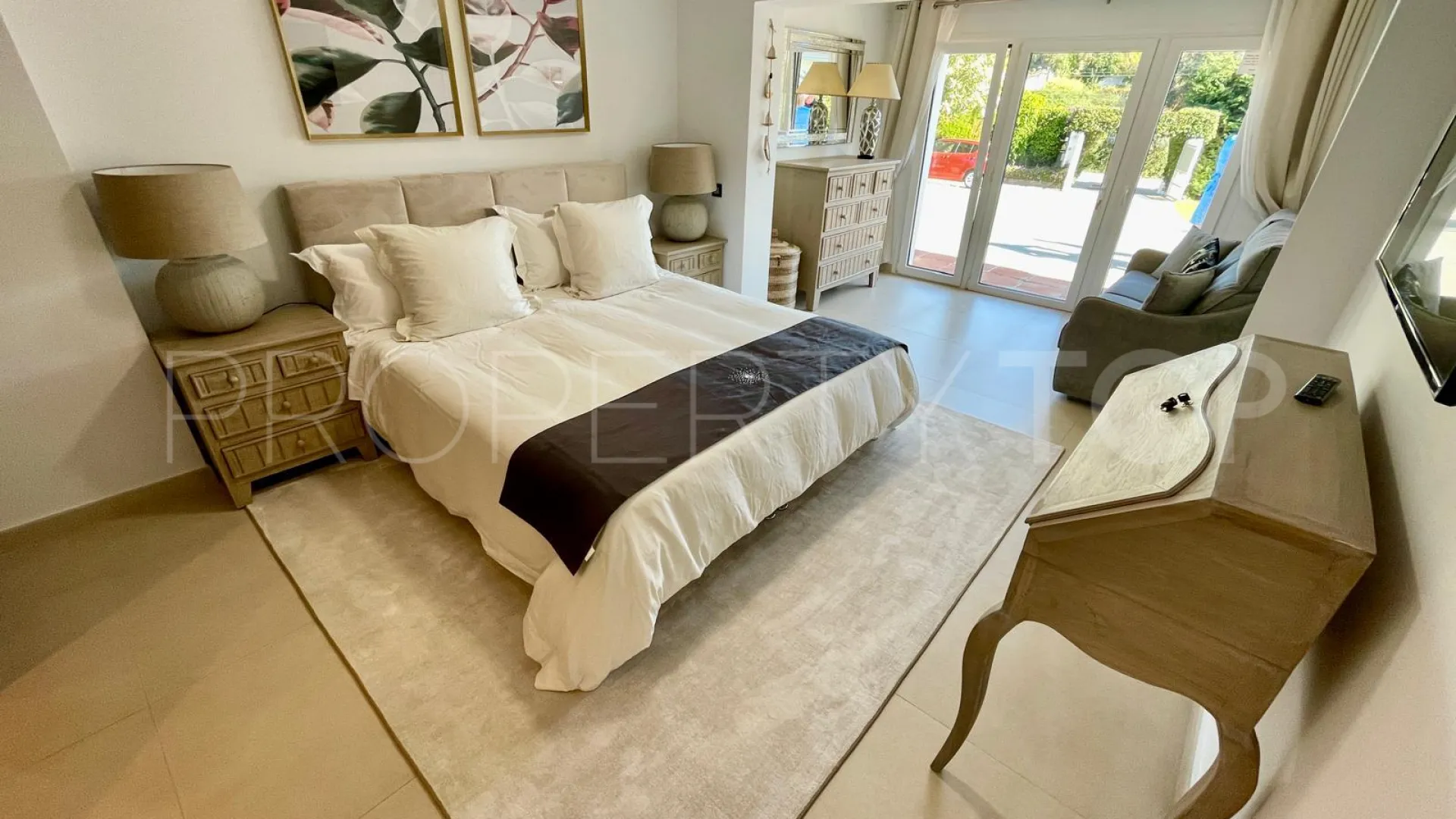 Villa for sale in San Pedro de Alcantara