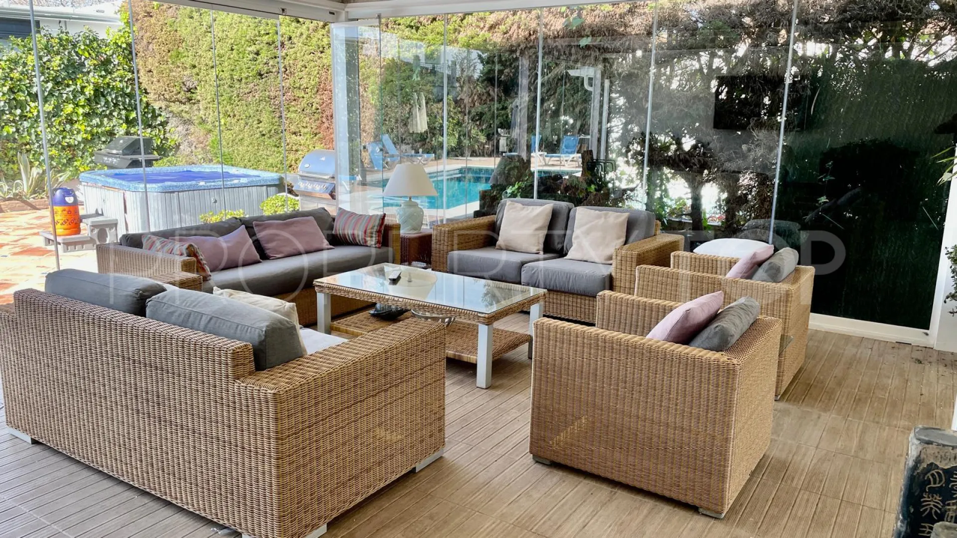 Villa for sale in San Pedro de Alcantara