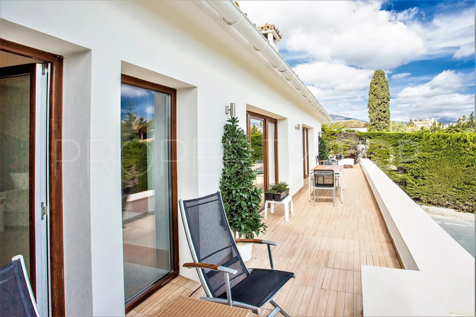Villa for sale in San Pedro de Alcantara