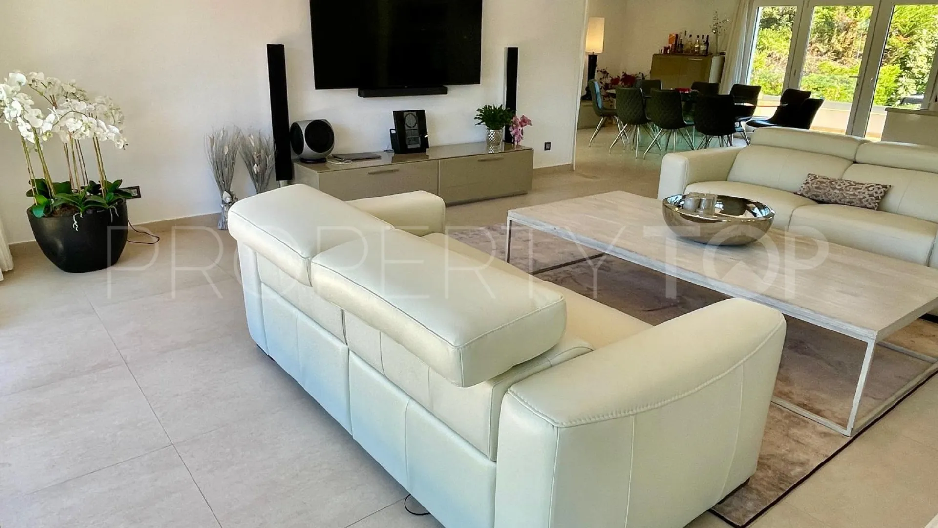 Villa for sale in San Pedro de Alcantara
