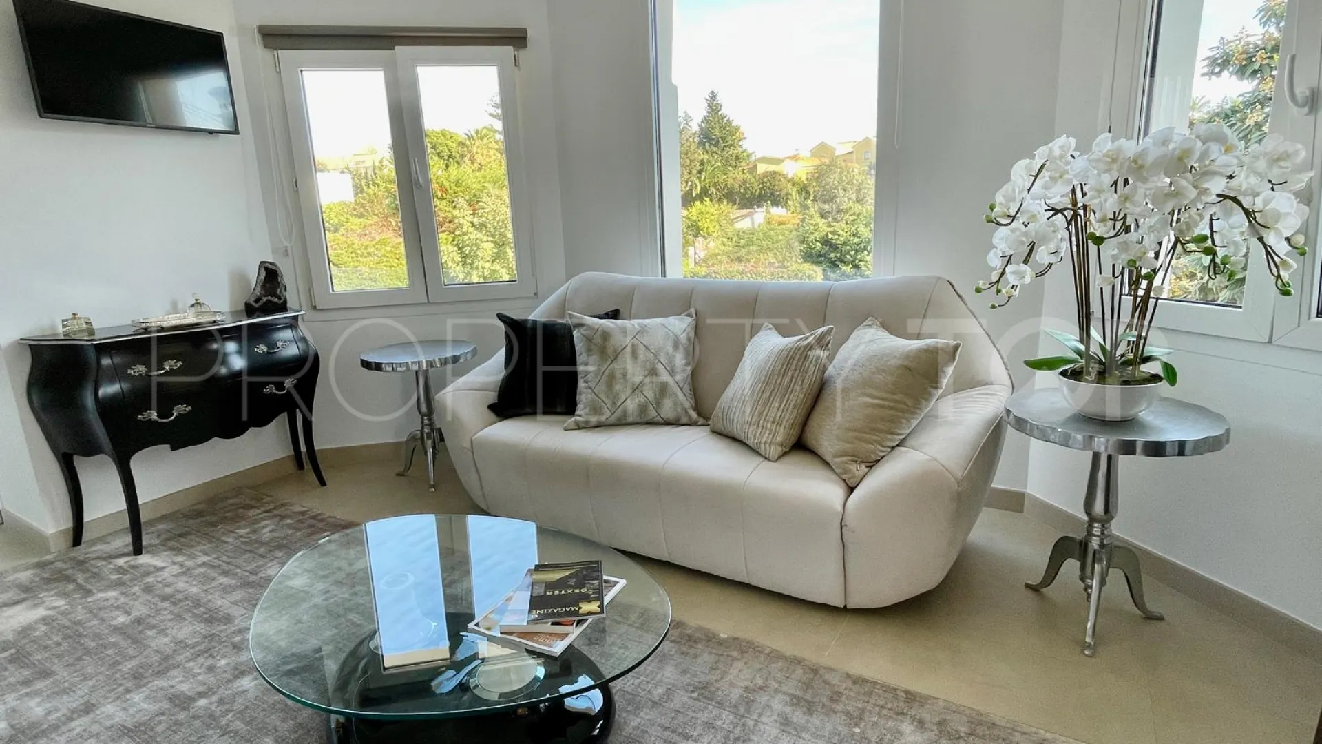 Villa for sale in San Pedro de Alcantara