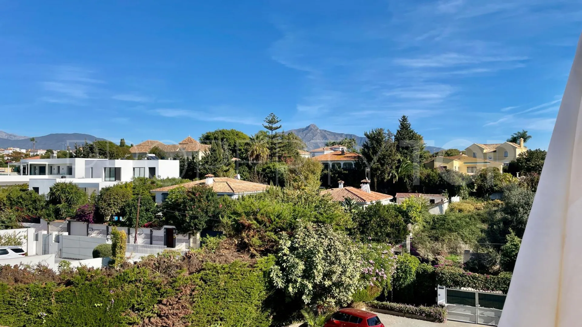 Villa for sale in San Pedro de Alcantara
