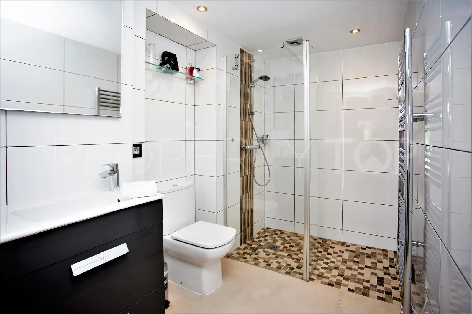 Villa for sale in San Pedro de Alcantara