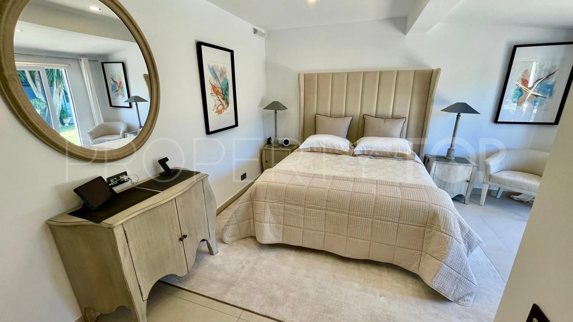 Villa for sale in San Pedro de Alcantara
