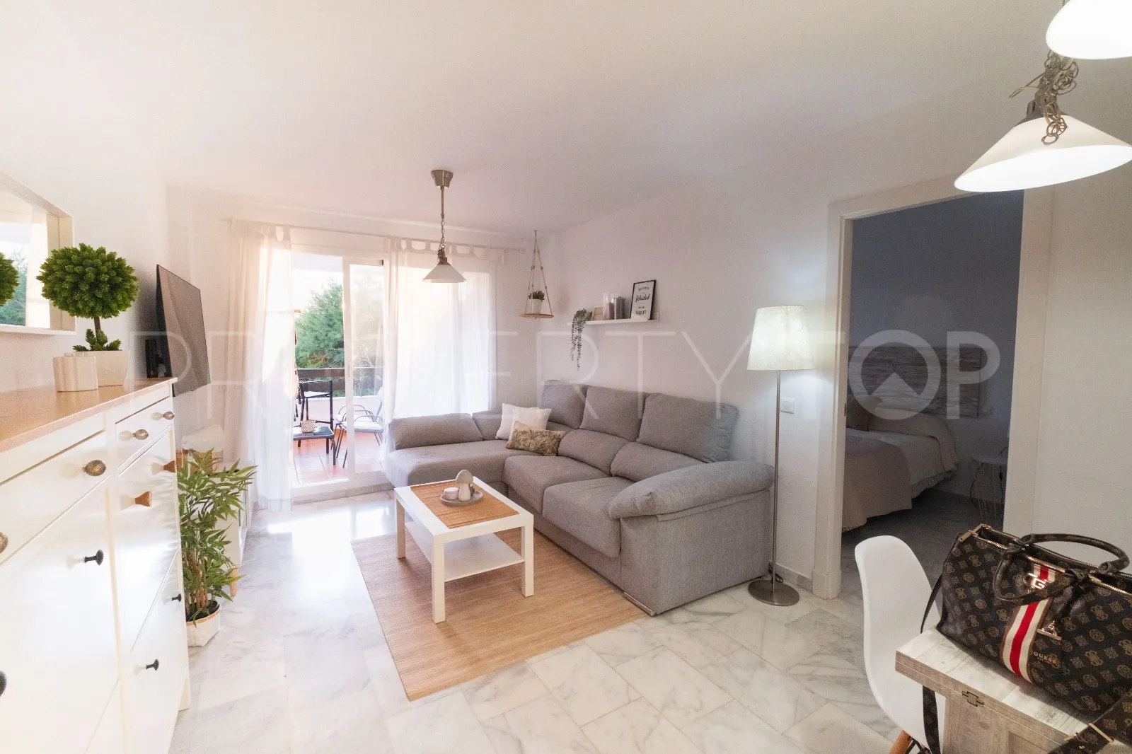 Apartment for sale in Casares