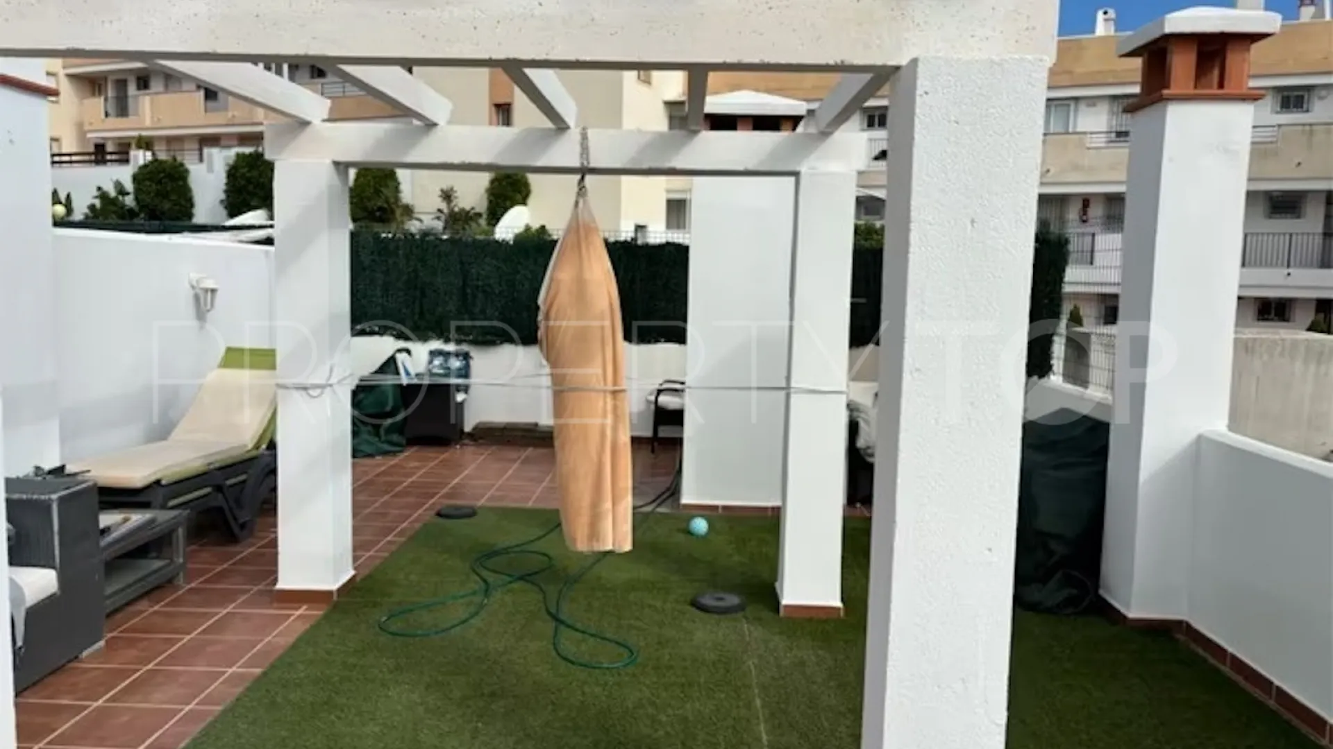 Casares penthouse for sale
