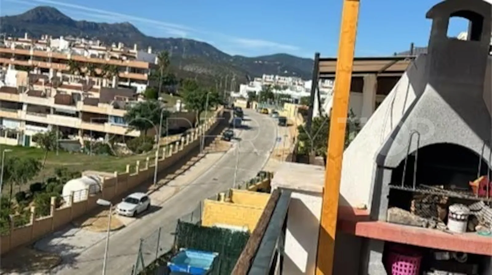 Casares penthouse for sale