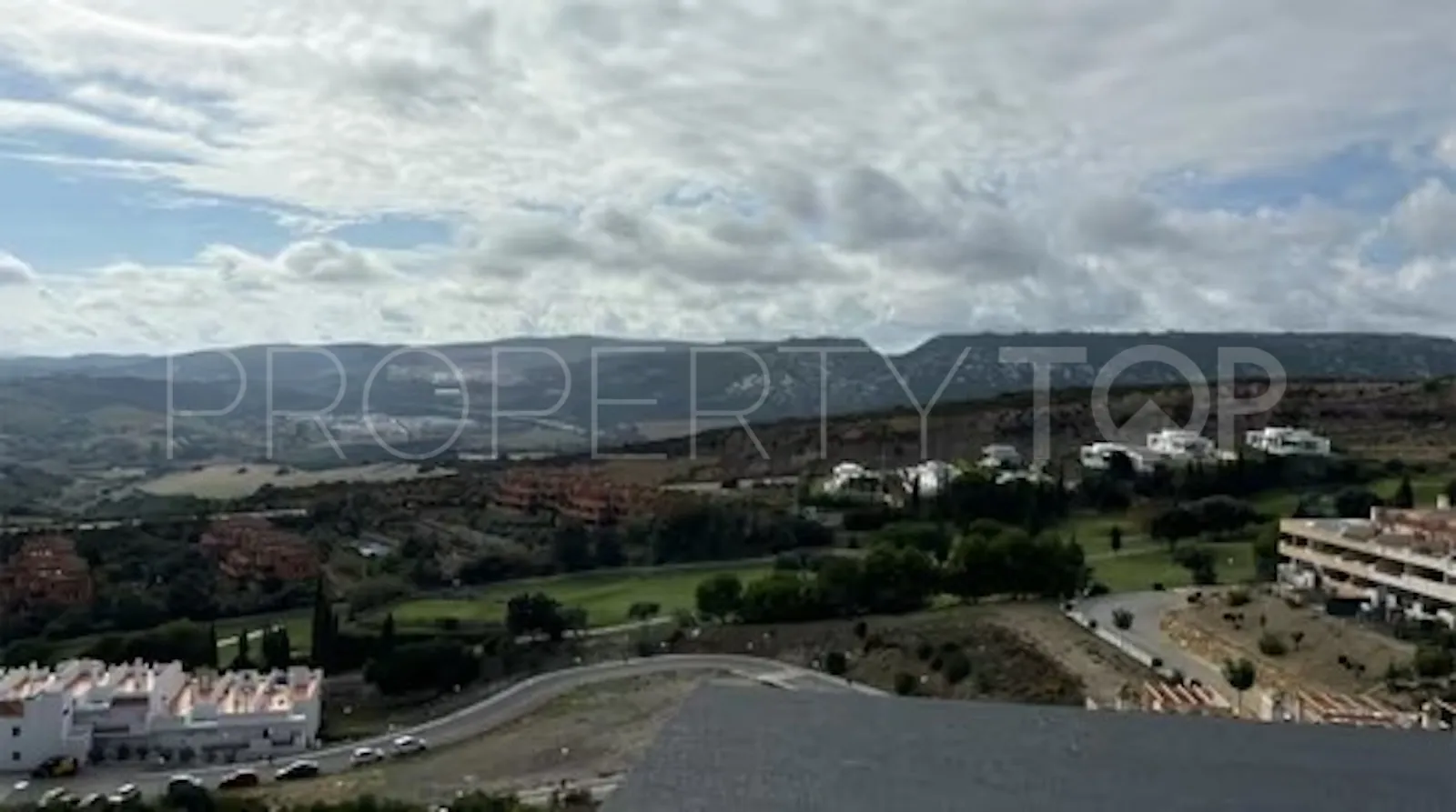 Casares penthouse for sale