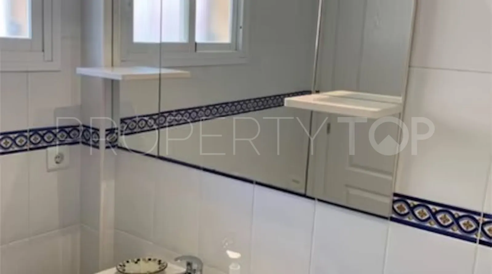 Casares penthouse for sale