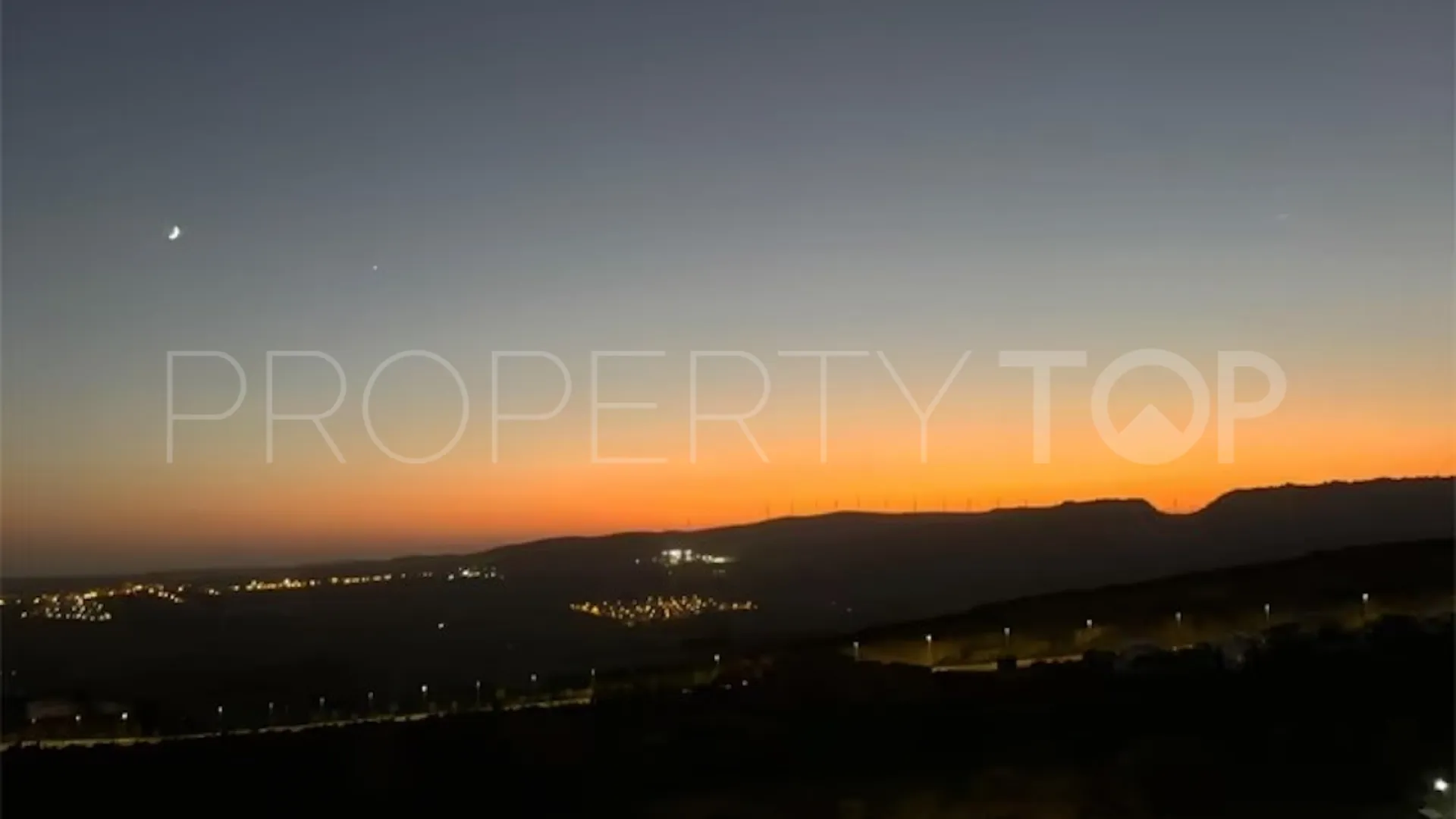Casares penthouse for sale