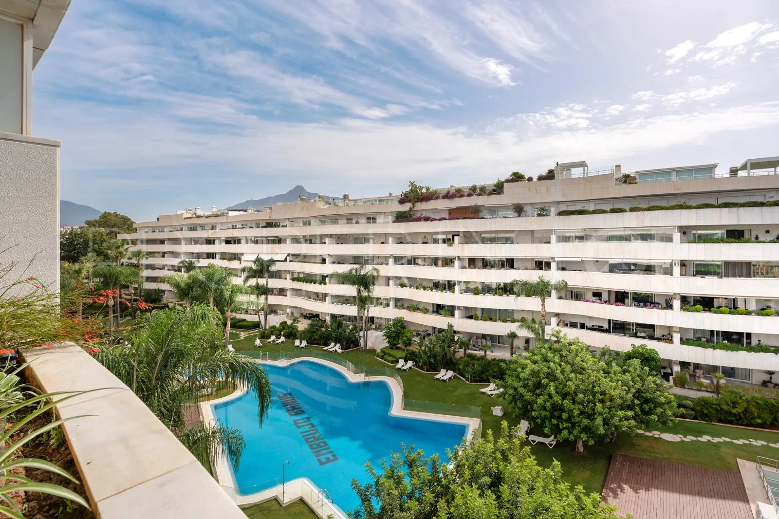 For sale penthouse with 3 bedrooms in El Embrujo Banús