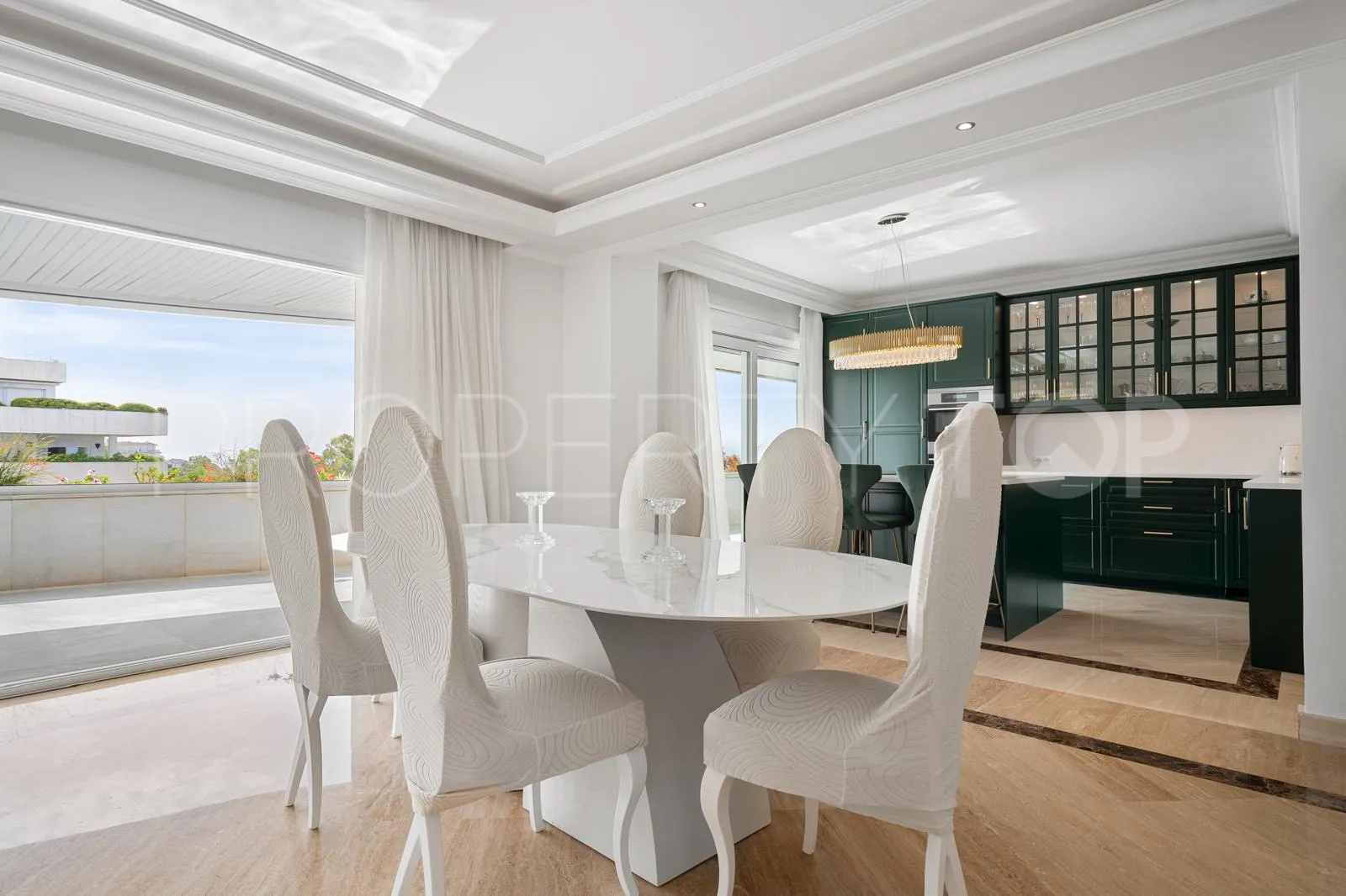 For sale penthouse with 3 bedrooms in El Embrujo Banús