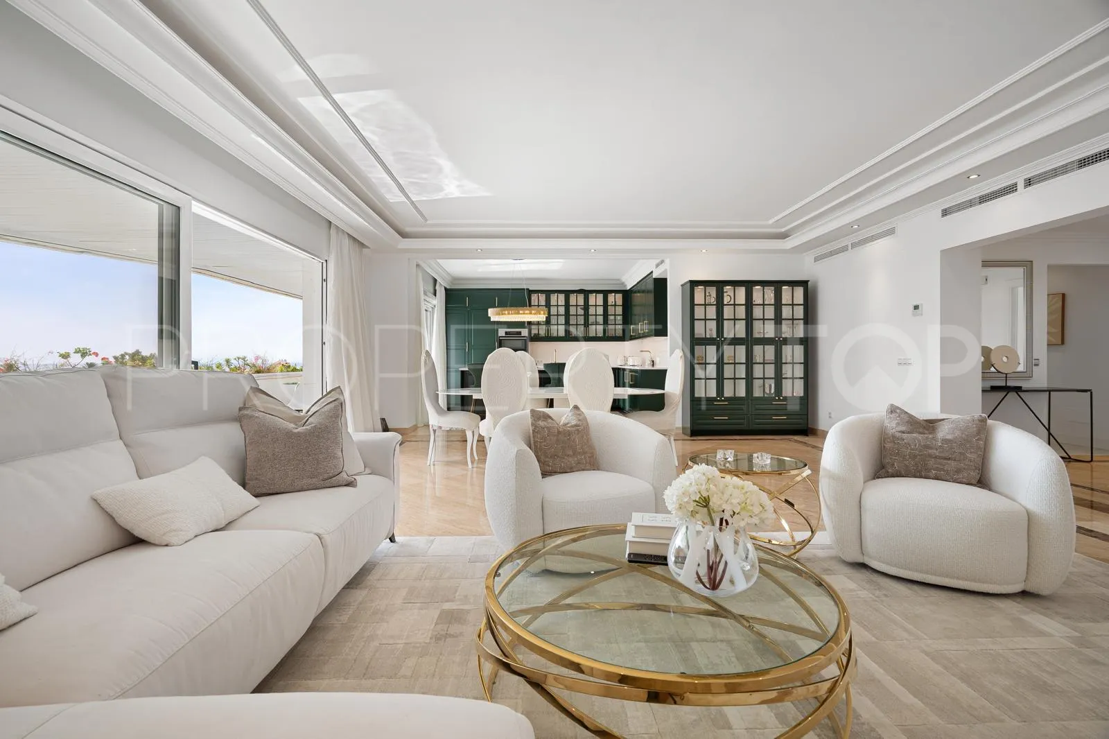 For sale penthouse with 3 bedrooms in El Embrujo Banús