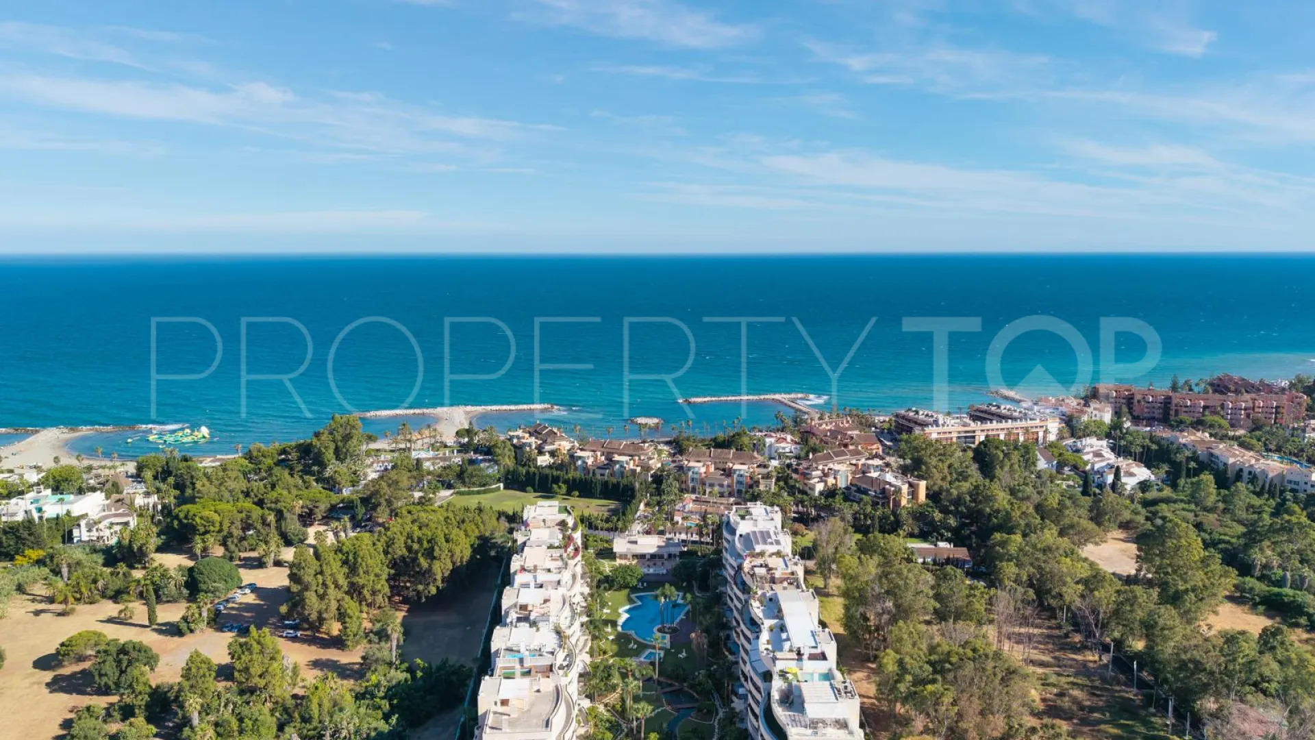 For sale penthouse with 3 bedrooms in El Embrujo Banús