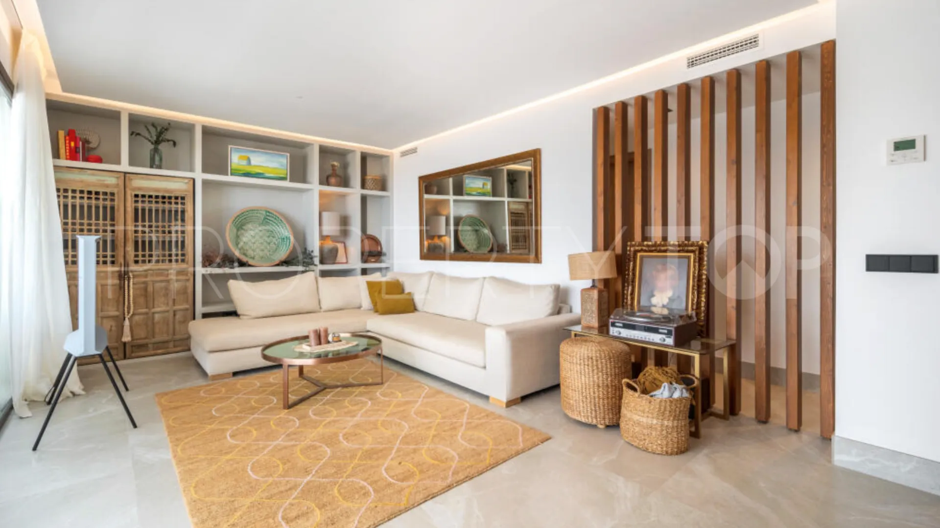 Se vende apartamento en Almazara Hills de 3 dormitorios