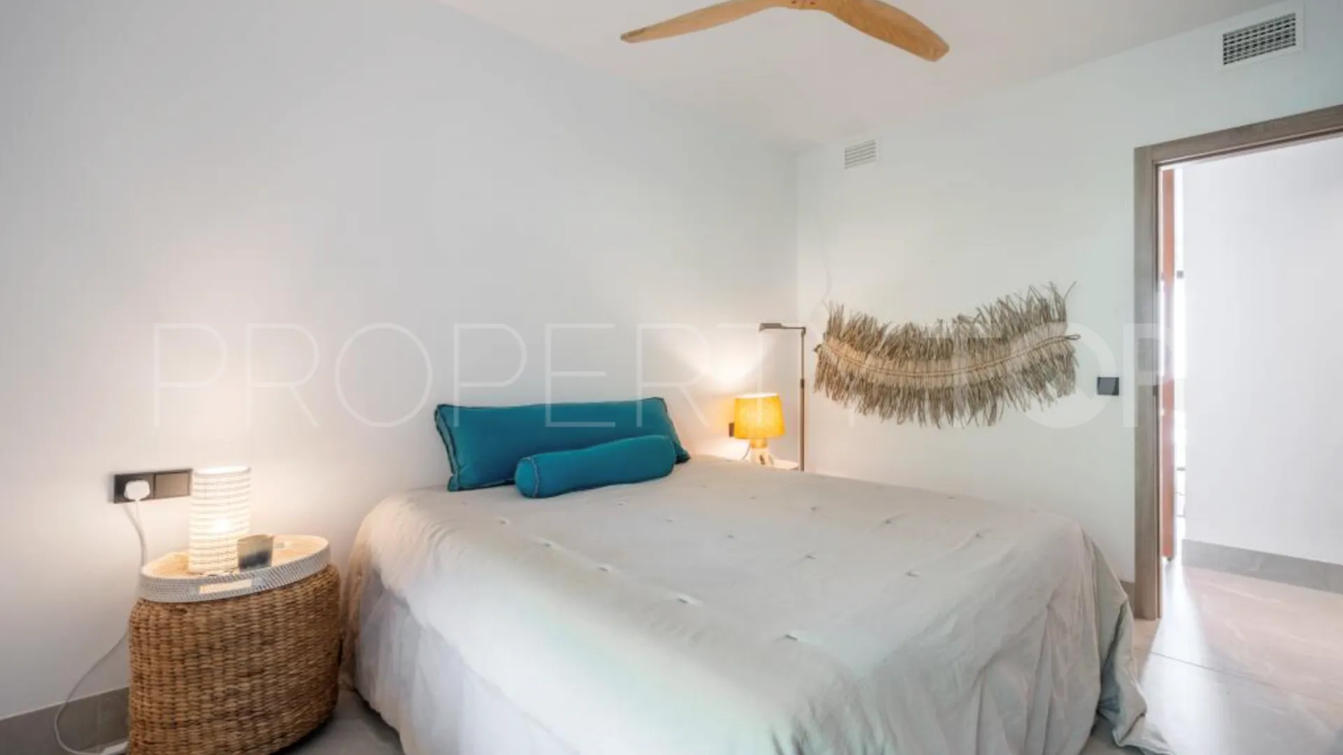 Se vende apartamento en Almazara Hills de 3 dormitorios
