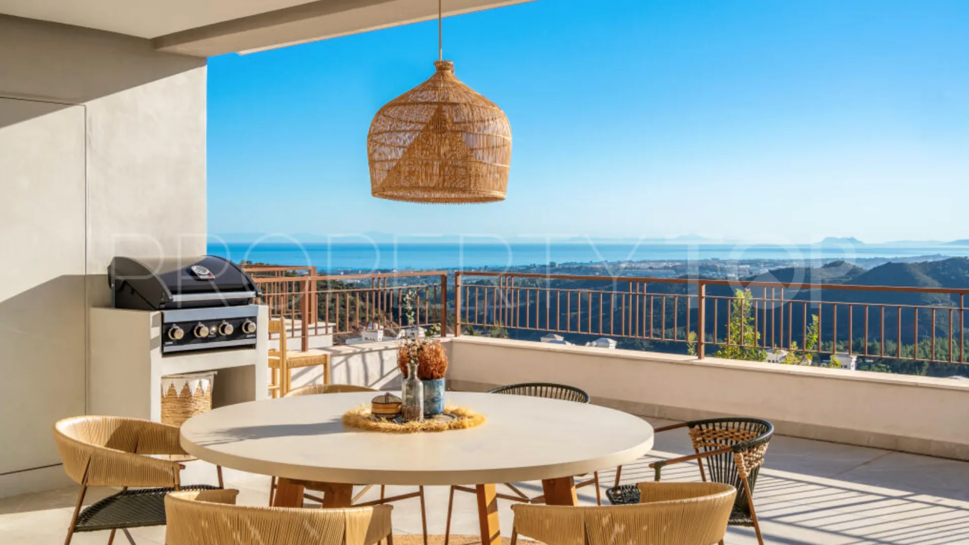Se vende apartamento en Almazara Hills de 3 dormitorios