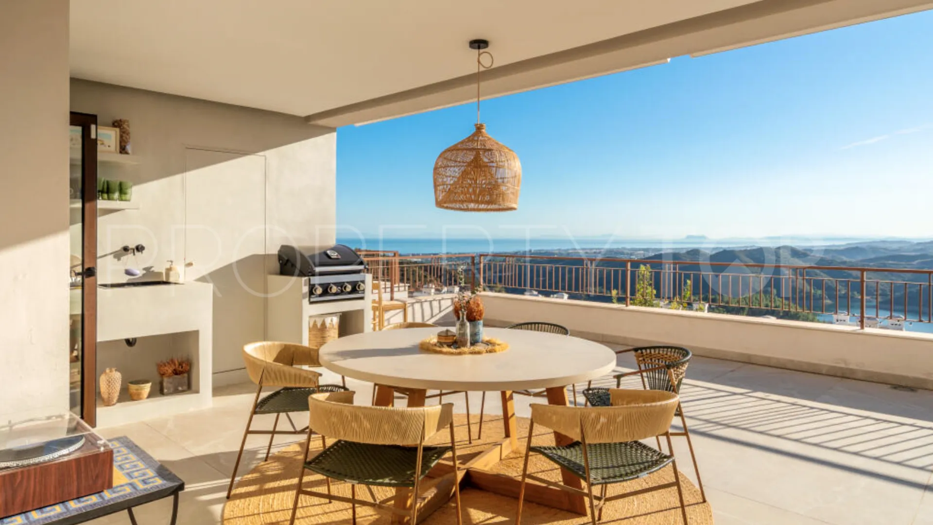 Se vende apartamento en Almazara Hills de 3 dormitorios