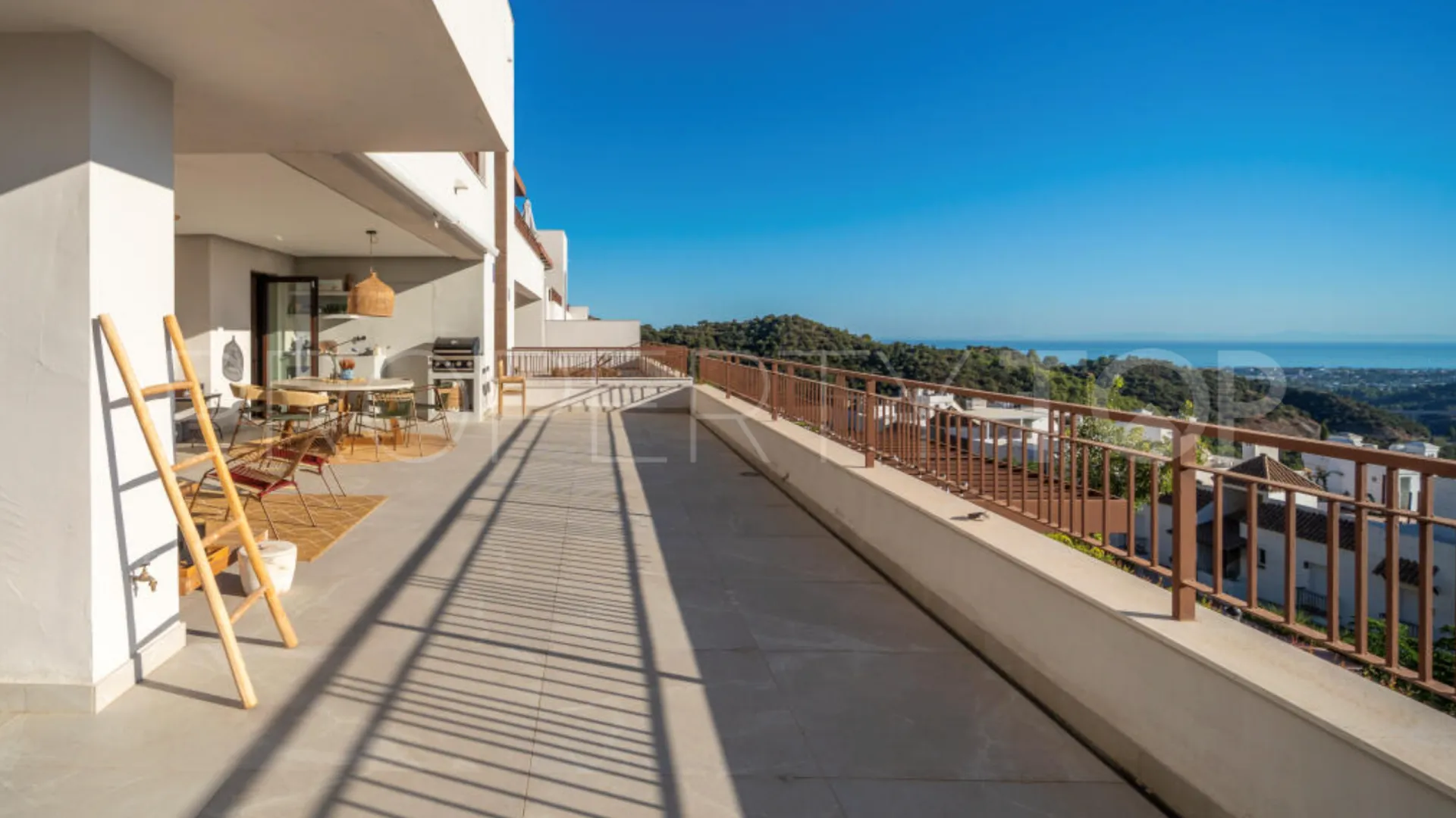 Se vende apartamento en Almazara Hills de 3 dormitorios