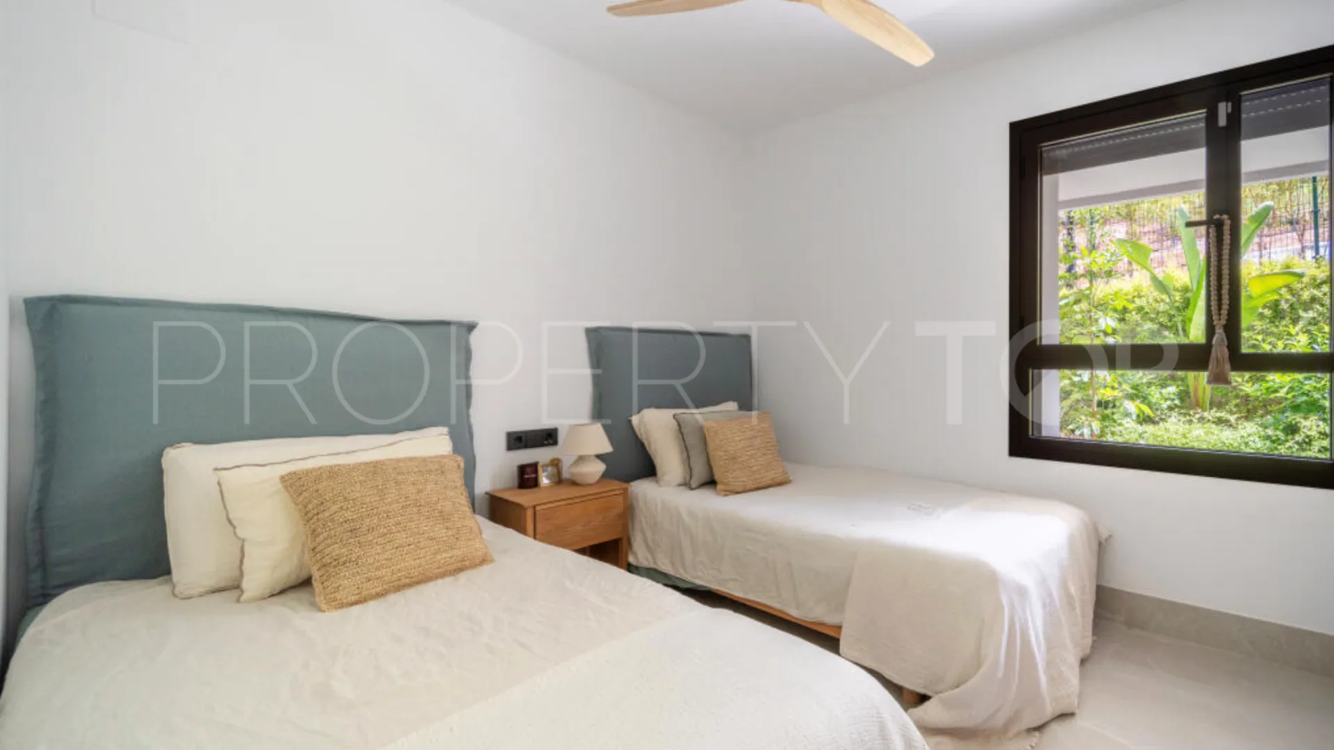 Se vende apartamento en Almazara Hills de 3 dormitorios