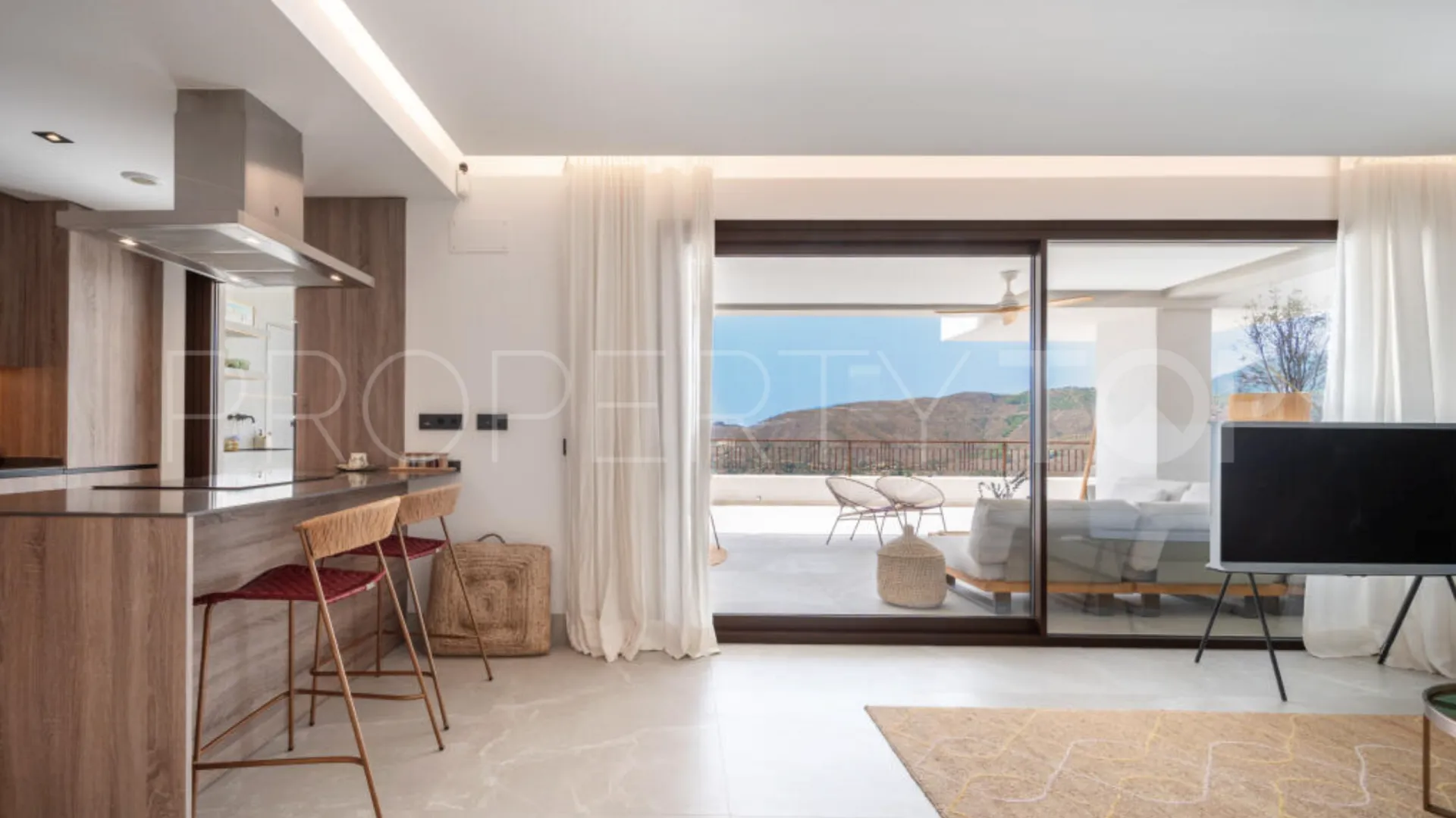 Se vende apartamento en Almazara Hills de 3 dormitorios