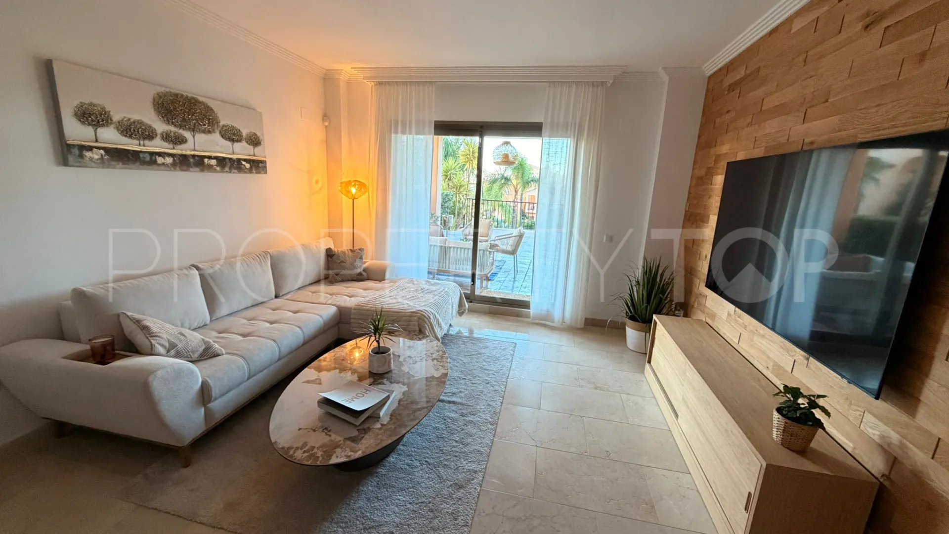 Buy ground floor apartment with 2 bedrooms in Hacienda del Señorio de Cifuentes