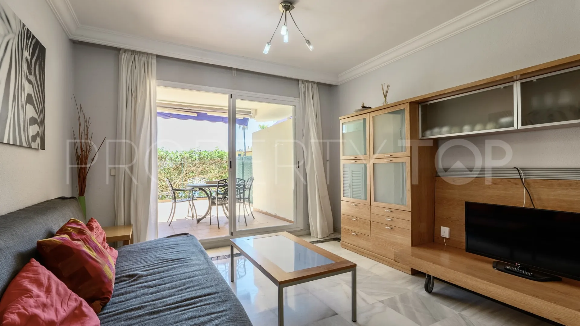1 bedroom ground floor apartment for sale in Costa Nagüeles II
