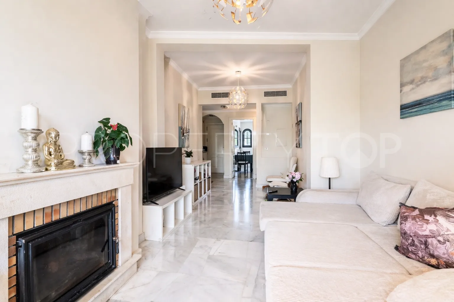 For sale 2 bedrooms apartment in Hacienda del Sol
