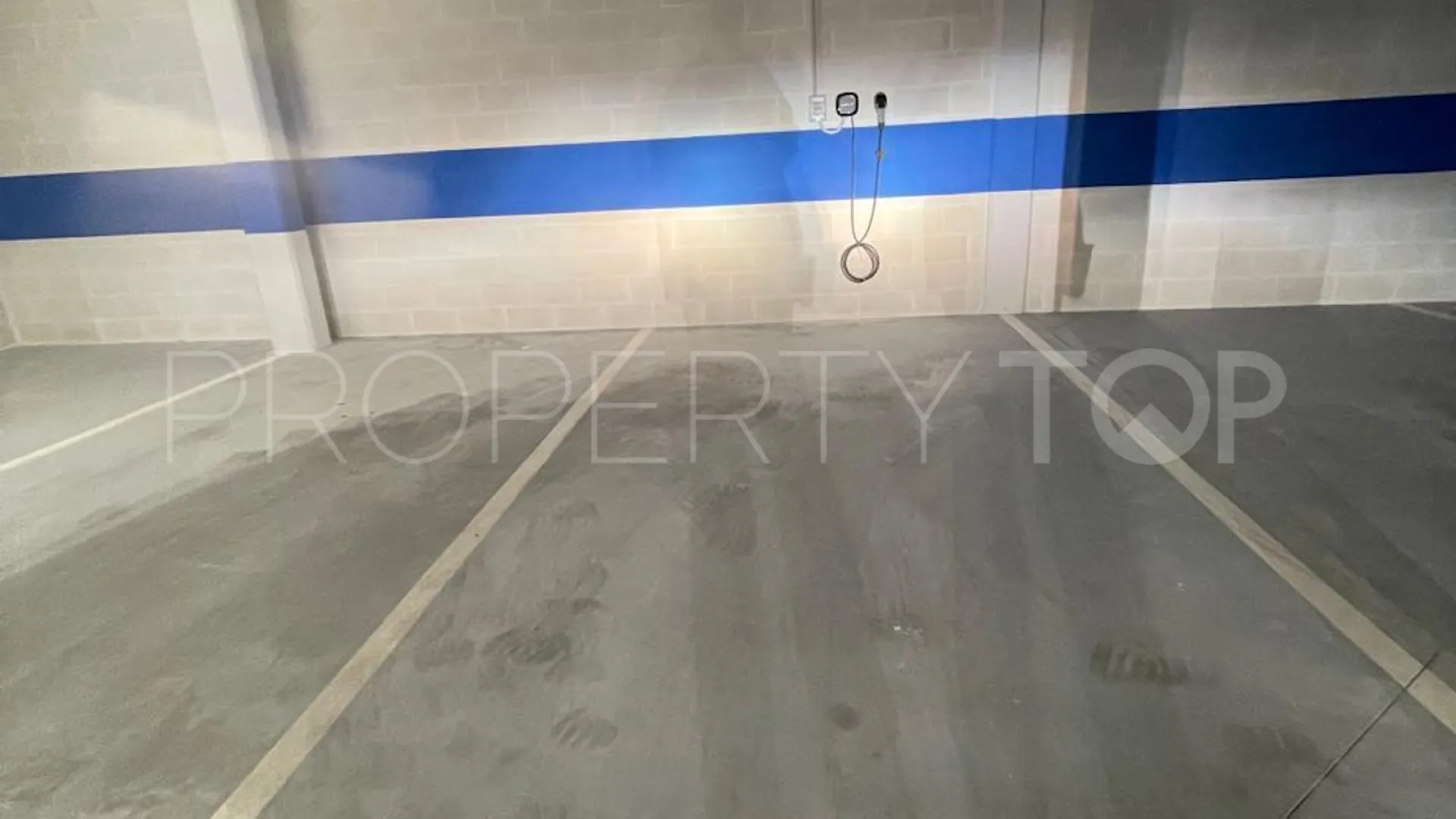 Estepona Este, apartamento en venta de 3 dormitorios